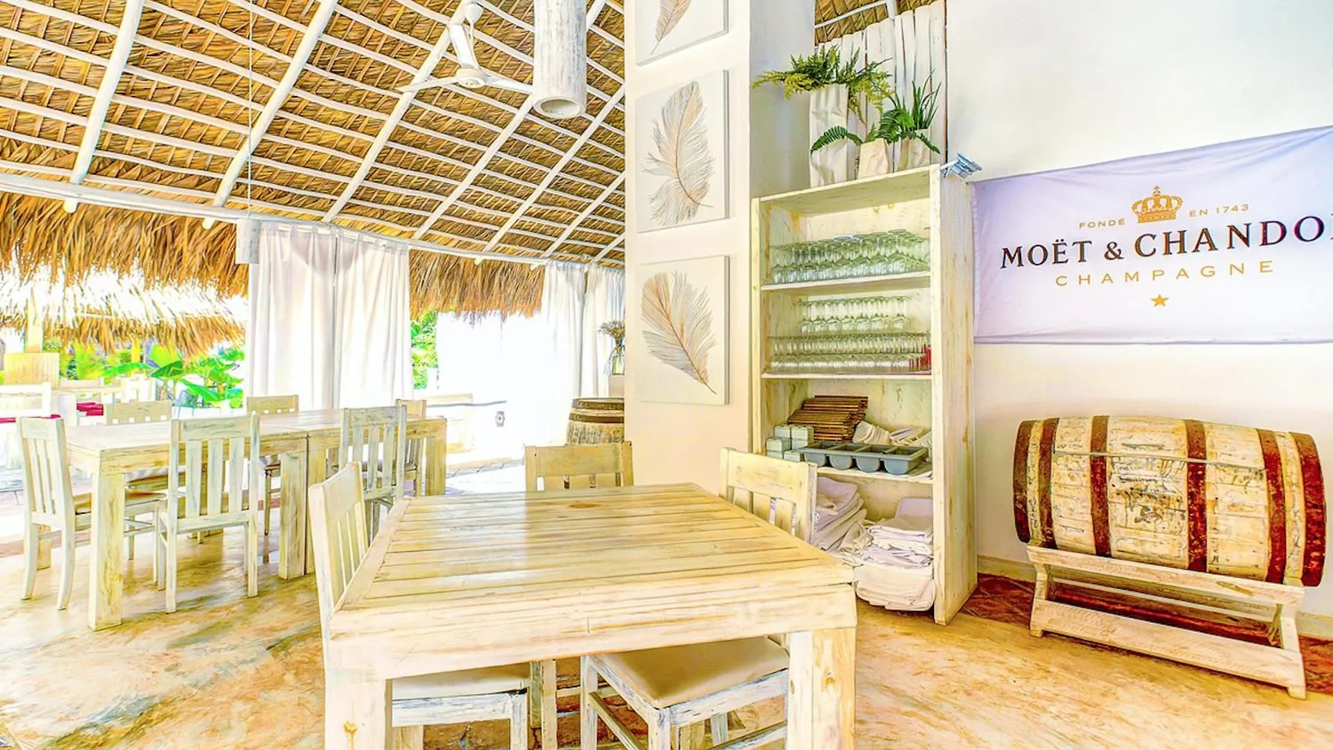 ***** Hotel Ducassi Suites Rooftop Pool - Beach Club And Spa Punta Cana Den Dominikanske Republik