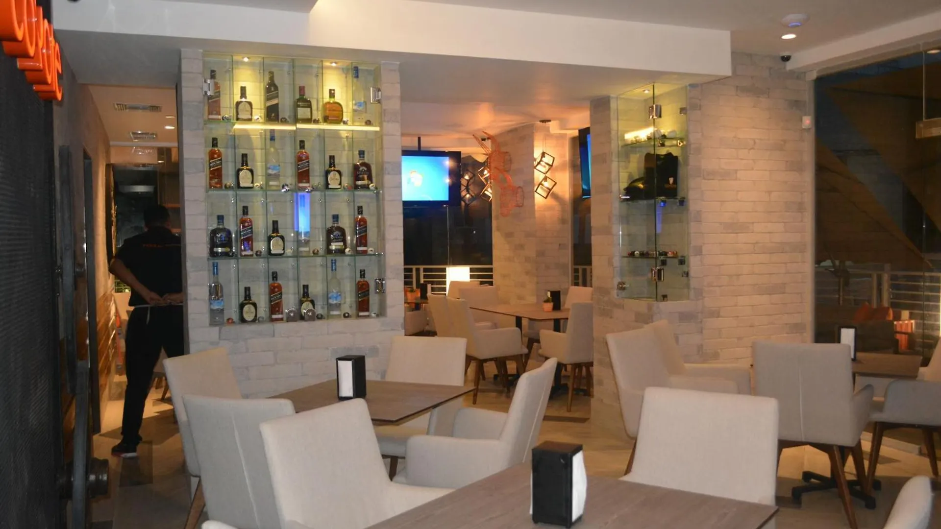 Ducassi Suites Rooftop Pool - Beach Club And Spa Punta Cana Hotel